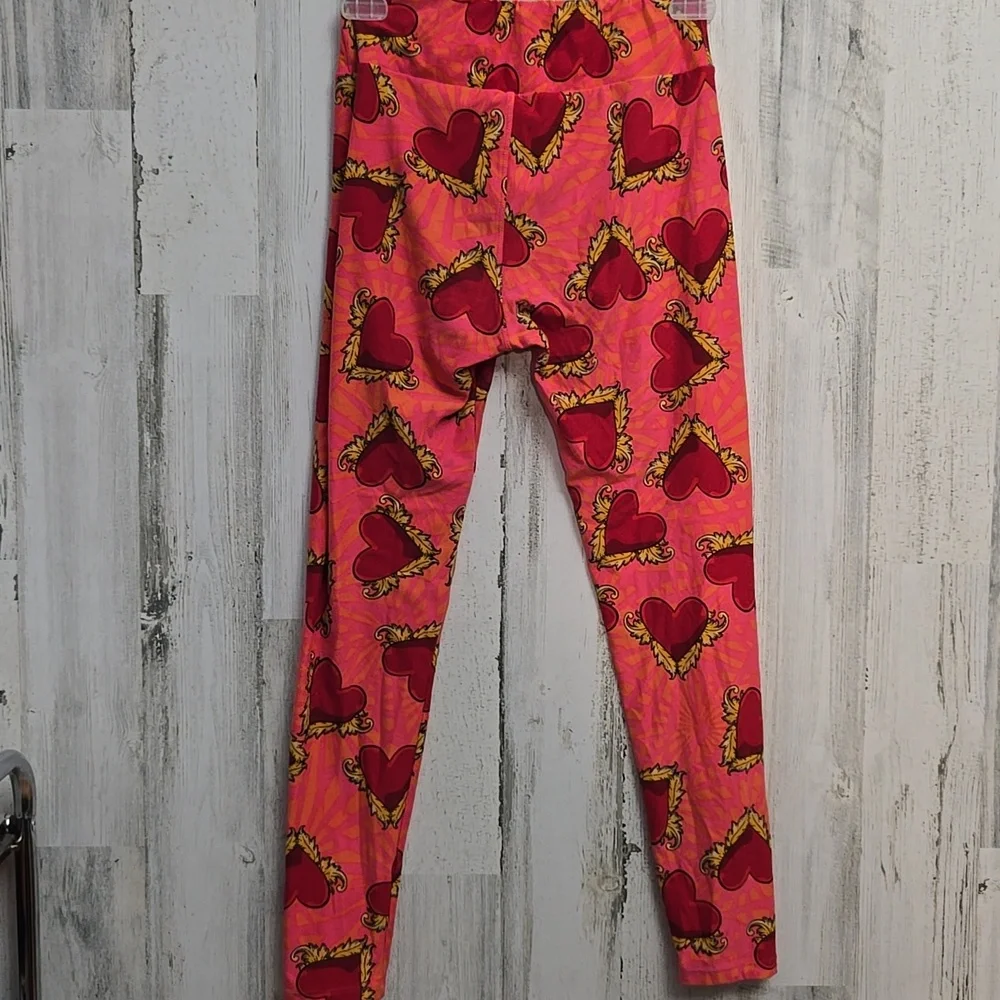lularoe pink heart leggings